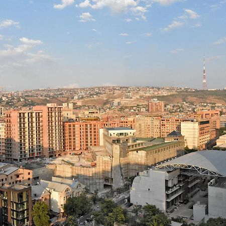 Rent Inn Yerevan On Buzand Street Exterior photo