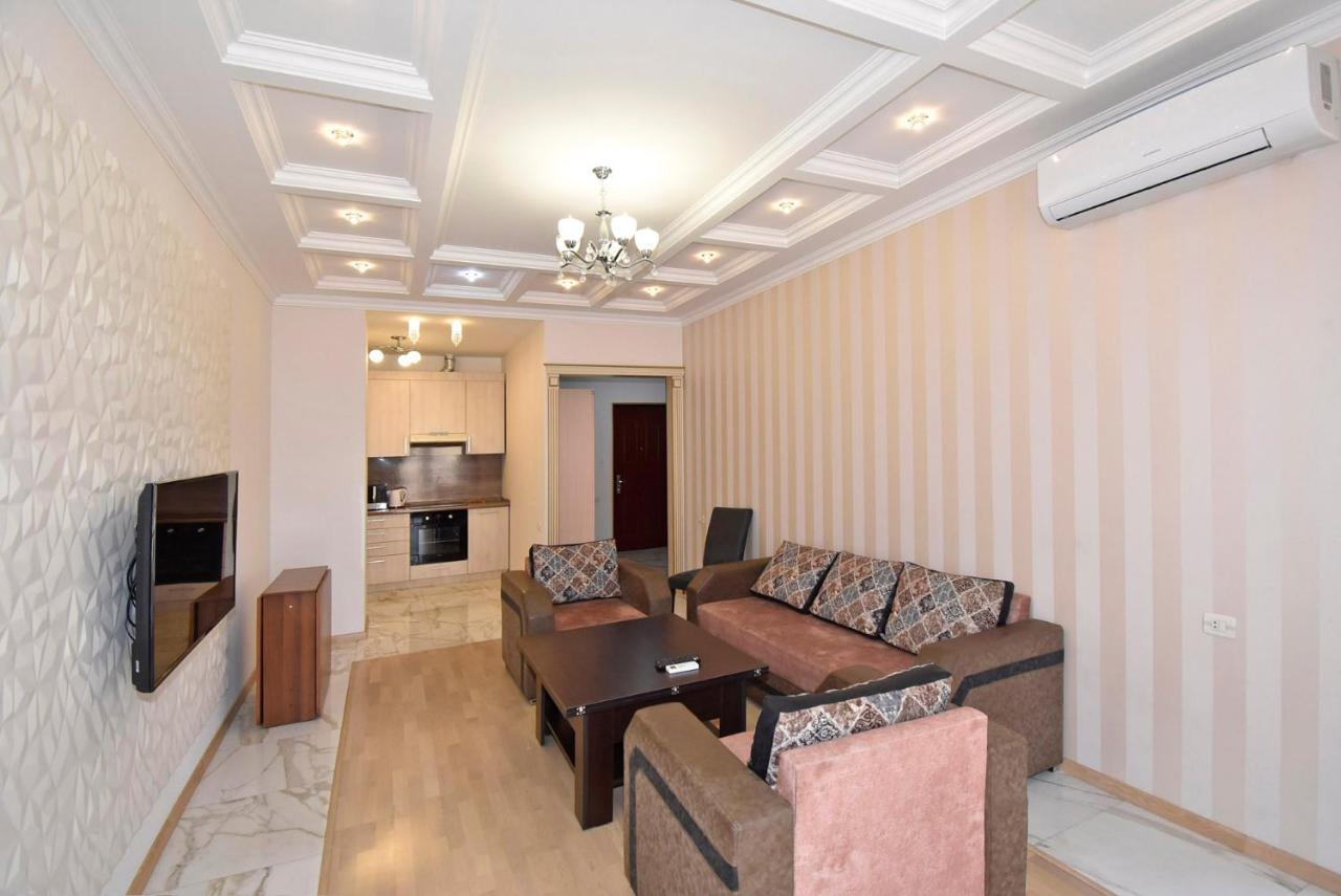 Rent Inn Yerevan On Buzand Street Exterior photo